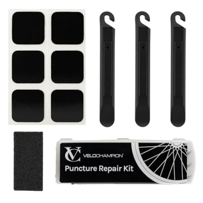 Abbildung von VeloChampion Fahrrad Reifen Flickzeug. Tragbares Reparaturset für Rennrad und MTB Reifen. Flickzeug Selbstklebend 40er , 10er Pack oder 6er Flicken mit 3 Reifenhebern