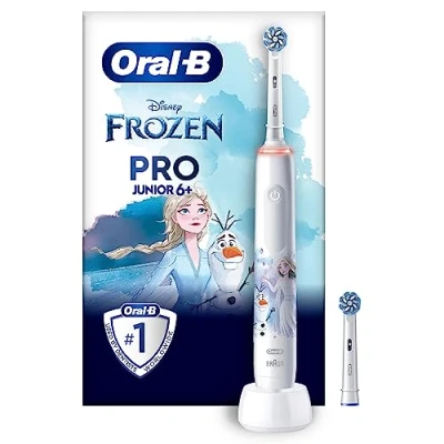 Abbildung von Oral B Pro Junior Frozen Elektrische Zahnbürste/Electric Toothbrush für Kinder ab 6 Jahren, 2 Aufsteckbürsten, 360 Andruckkontrolle, Putzmodi inkl. Sensitiv Zahnpflege, weiche Borsten, weiß