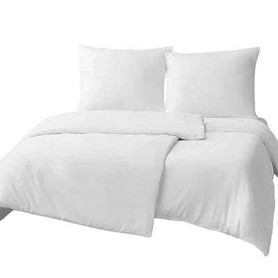 Abbildung von RUIKASI Bettwäsche 135x200 4teilig Weiß Bettbezüge 135 x 200 2er Set Weiss mit Kissenbezüge, Sets 135x200cm aus Mikrofaser Reißverschluss Weich und Bügelfrei