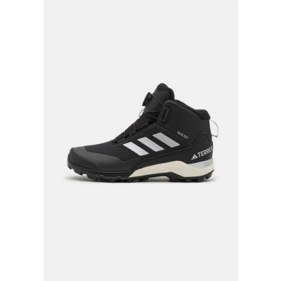 Abbildung von Adidas Terrex Winter MID BOA RAIN.RDY Hiking Hikingschuh für Kinder, Größe: 31.5, Core black/silver metallic Kunststoff/textil