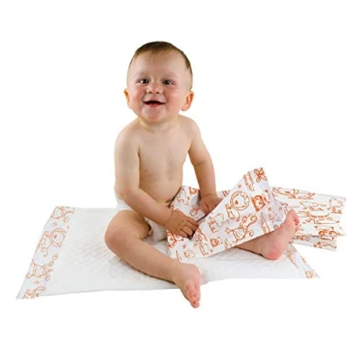 Abbildung von Teqler Baby Wickelunterlagen: Wickelunterlagen mit verschiedenen Motiven für unterwegs, hygienisch Superabsorber 40 x 60 cm (50 er Pack)