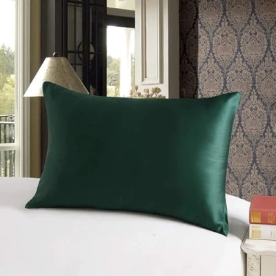 Abbildung von townssilk Kissenbezug, beidseitig aus 100 % reiner 19 Momme Maulbeerseide, 40 x 70 cm, für Haut und Haar, mit verstecktem Reißverschluss, Fadenzahl 600, Smaragdgrün