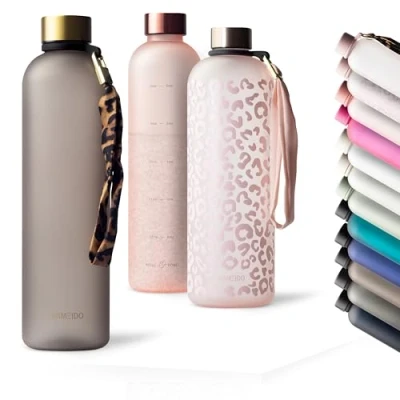 Abbildung von MAMEIDO Trinkflasche 1l &amp; 1,5l Kohlensäure geeignet, auslaufsichere mit Zeitmarkierung als Trinkerinnerung, Wasserflasche BPA frei für Sport (Urban Taupe Gold, 1000ml)