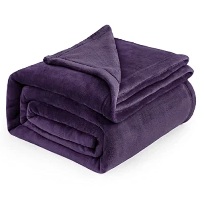 Abbildung von BEDSURE Kuscheldecke Flauschig Decke Fleecedecke Wohndecke Warm Winter Weich, Sofadecke XXL, Couch Blanket, Große, Wohn &amp; Kuscheldecken 230x270cm, Sofa überwurfdecke Violett
