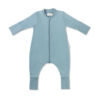 Abbildung von Hofbrucker Baby Schlafsack mit Füßen aus 100% Bio Baumwollfleece Ganzjahres Babyschlafsack Frühling Herbst (Taubenblau, 62 68)