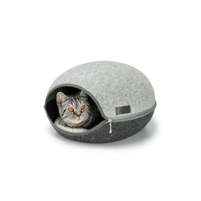 Abbildung von lionto Katzenhöhle aus robustem Filz, gemütliche Kuschelhöhle mit Reißverschluss für Katzen, 46x38x24 cm, Komfortables und modernes Katzenbett weichem waschbarem Kissen, grau