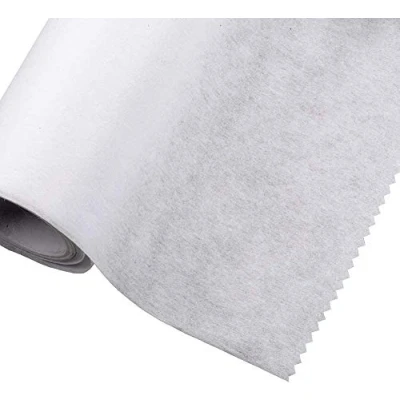 Abbildung von The Bead Shop Aufbügelbarer/aufbügelbarer Einlagestoff leichtes Gewicht 75cm breit 2 Meter Weiß (Vliesstoff)