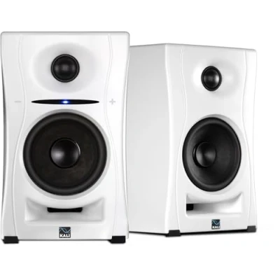Abbildung von Kali Audio LP UNF Nahfeldmonitor (160 Watt, hochwertiges Soundsystem, Studiomonitor, Boundary EQ, Hi Fi Konnektivität mit Bluetooth/USB C, TRS, RCA, 6,2 kg, 25,4 x 16,4 7,4 cm), Weiß