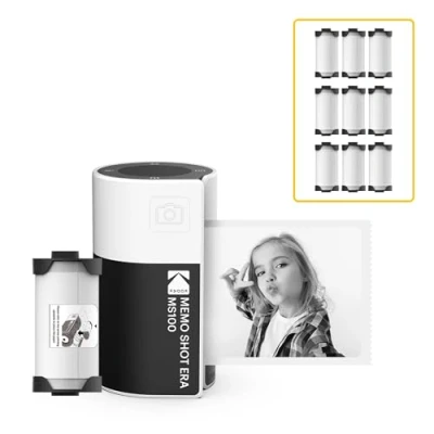 Abbildung von KODAK Memo Shot ERA Kinder Sofortbildkamera und Foto Etikettendrucker, Weiß (Kamera mit 1 Rolle One Touch Etikettenpatrone + 9 Rollen Patronenset)