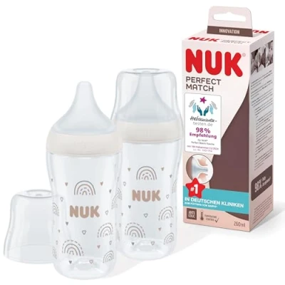 Abbildung von NUK Perfect Match Babyflaschenset Ab 3 Monate Passt sich dem Baby an Temperature Control Anti Colic 260 ml BPA frei Silikontrinksauger, Medium Regenbogen 2 Stück