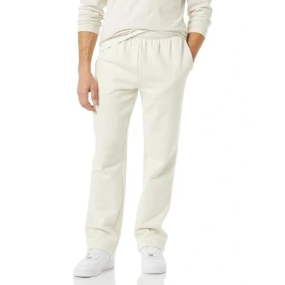 Abbildung von Amazon Essentials Herren Fleece Jogginghose mit offenem Saum (erhältlich in den Größen L und L), Gebrochenes Weiß, M