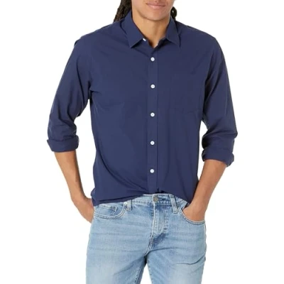 Abbildung von Amazon Essentials Herren Lässiges langärmeliges Popeline Hemd Normale Passform, Marineblau, XL