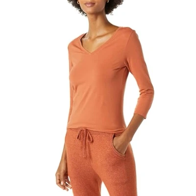 Abbildung von Amazon Essentials Damen T Shirt Mit V Ausschnitt Und 3/4 Ärmeln, Klassischer Schnitt (Erhältlich In Übergröße), Karamell, L