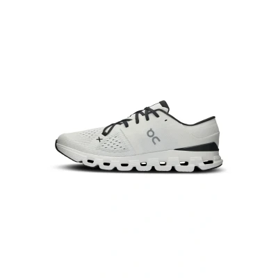 Abbildung von ON Herren Cloud X 4 Sneaker, Ivory Black, 41 EU