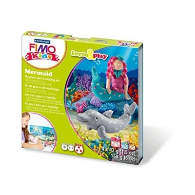 Abbildung von Staedtler 8034 12 LY Fimo kids form&amp;play Set Mermaid (superweiche, ofenhärtende Knete, kinderleichte Anleitung, wiederverschließbare Box, mit 4 Blöcken, 1 Modellierstab und Spielkulisse)