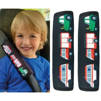 Abbildung von HECKBO 2x Kinder Auto Gurtpolster Gurtschutz mit Feuerwehr, Traktor, Krankenwagen Motiv Sicherheitsgurt Polster für und Babys Ideal jeden Gurt Autositzerhöhungen Fahrradanhänger