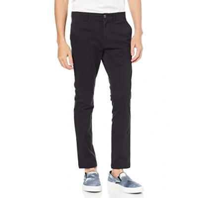 Abbildung von Amazon Essentials Herren Legere Stretch Chinohose mit Enger Passform, Schwarz, 42W / 28L