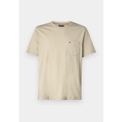 Abbildung von Tommy Hilfiger Essential Solid Pocket TEE Tshirt basic, Herren, Größe: XS, Sandalwood