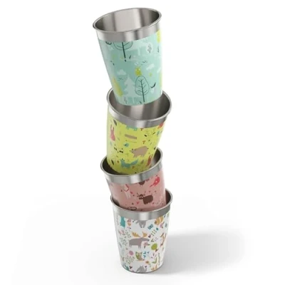 Abbildung von SIGG Kinderbecher Set (4 x 0.35 L), Trinkbecher für Kinder in 4 bunten Designs Jungen und Mädchen, praktische Edelstahlbecher zu Hause unterwegs