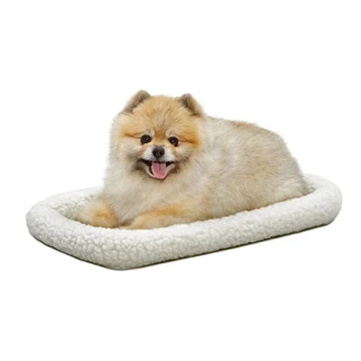 Abbildung von MidWest Homes for Pets Modell 40222 Haustierbett für Hund/Katze, 56 cm lang, Fleece, bequemes Polster, passend lange Hundebox, pflegeleicht, maschinenwaschbar und trocknergeeignet, weiß