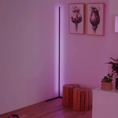 Abbildung von Ledvance SMART+ WIFI LED Eck Stehleuchte, 200cm, schwarz, 20W, 1710lm, regulierbares Weiß &amp; Farblicht, dimmbar, DIY Musikrhythmusfunktion, lange Lebensdauer, App steuerbar, 2700 6500K