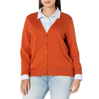 Abbildung von Amazon Essentials Damen Leichter Cardigan mit V Ausschnitt (in Übergröße erhältlich), Rostfarben, M