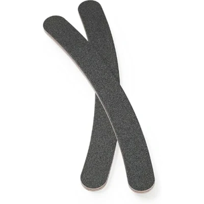 Abbildung von Manicare Nagelfeilen, 2er Pack, gebogen, Bumerangform zur einfachen Verwendung, schwarze Nagelfeile, natürlich und künstliche Nägel, beidseitig mittlere Körnung, für zuhause, Maniküre oder Pediküre