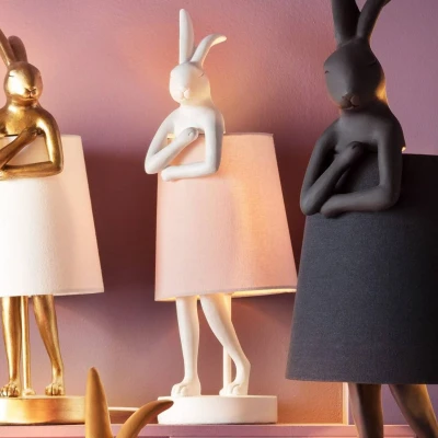 Abbildung von Kare Design Tischlampe Animal Rabbit Rosa/Weiß, Hasenleuchte, Tischleuchte, Nachttischlampe, Tiermotiv, Schreibtischlampe Kinder, Kippschalter am Kabel, Leuchtmittel nicht inklusive, 50x17x20cm