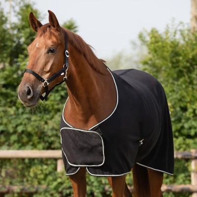 Abbildung von QHP Rug Fleece Ornament