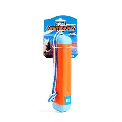 Abbildung von Chuckit Amphibious Bumper Small Hundejagd Spielzeug Unsinkbar schwimmt es auf der Wasseroberfläche Hergestellt aus robusten Materialien Mittlere Größe Abmessungen von 16,5 x 5,5 cm