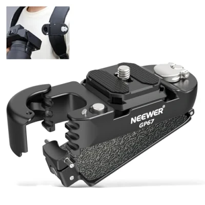 Abbildung von NEEWER Rucksack Kamera Clip Halterung mit quadratischer QR Platte, verbesserter Sicherheitsriegel, Schnellentriegelung, Gürtelclip, Rucksackgurt, kompatibel Peak Design PD System Canon