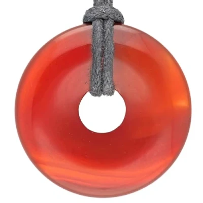 Abbildung von Lebensquelle Plus Karneol Edelstein Donut Ø 30 mm + Baumwollband Anhänger Echte Heilsteinkette inkl. Band