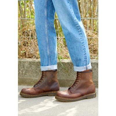 Abbildung von Dr. Martens 1460 Unisex Schnürstiefelette, Größe: 43, Dark brown crazy horse Schuhe