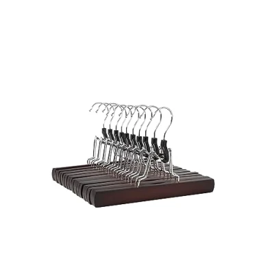Abbildung von Amazon Basics Holzkleiderbügel für Hosen, Kirschrot, 10er Pack, 25x16.5cm