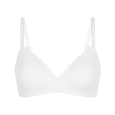 Abbildung von Hunkemöller LOLA Triangel BH, Damen, Größe: 70B, White