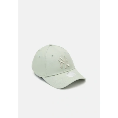 Abbildung von New Era York Yankees MLB Metallic Logo Green 9Forty Adjustable Women Cap One Size