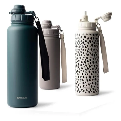Abbildung von MAMEIDO Thermosflasche mit Strohhalm 700ml, auslaufsichere Trinkflasche Edelstahl isoliert, Wasserflasche Trageschlaufe, Isolierflasche BPA frei (Ocean Bloom, 0,7l)