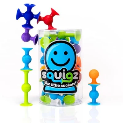 Abbildung von Fat Brain Squigz Starter 22 teiliges Set, Vorschulspielzeug für Kinder, Saugspielzeug Sortier und Stapelspielzeug, Vorschul Badespielzeug, innovatives Spielzeug Kinder ab 3 Jahren älter.