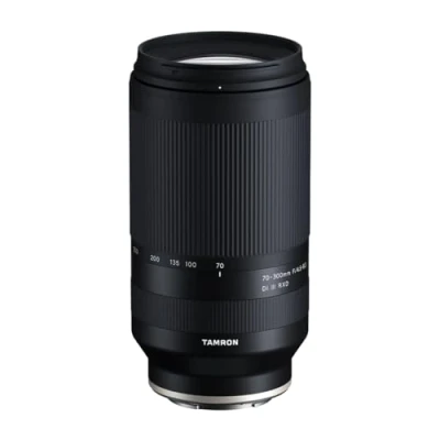 Abbildung von Tamron 70 300mm A047SF F/4.5 6.3 Di III RXD Objektiv für Sony E Mount