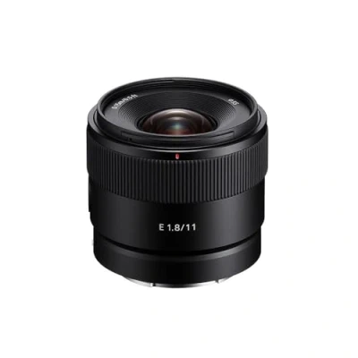 Abbildung von Sony E 11 mm F1.8 APS C Weitwinkel Objektiv mit Festbrennweite (SEL11F18)