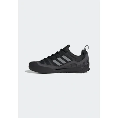 Abbildung von Adidas Terrex Swift SOLO 2 Hiking Sneaker low, Herren, Größe: 36 2/3, Core black/grey three/grey six Schuhe