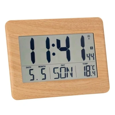 Abbildung von TFA Dostmann Wanduhr digital, 60.4519, Funkuhr mit Innentemperatur, Wochentag (8 Sprachen), Datum, Zeitzoneneinstellung, Kunststoff, (L) 215 x (B) 160 (H) 26 (68) mm (Holzoptik)