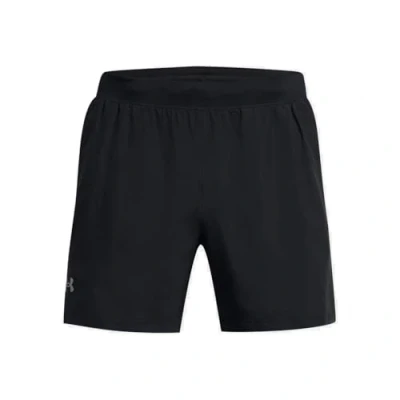 Abbildung von Under Armour Herren Launch 5&#039;&#039; Short, leichte kurze Sporthose für Männer, schweißableitende und schnell trocknende Laufshorts