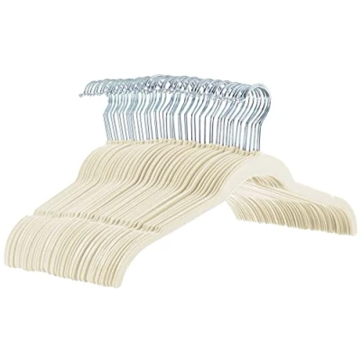 Abbildung von Amazon Basics Kleiderbügel für Hemd/Kleid, mit Samt überzogen, 50er Pack, Elfenbein