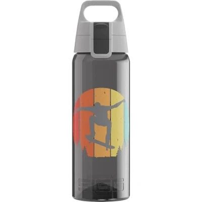 Abbildung von SIGG Tritan Trinkflasche Total Color ONE Skate Für Kohlensäurehaltige Getränke Geeignet Spülmaschinenfest Auslaufsicher Leicht BPA frei Grau Love 0.6L