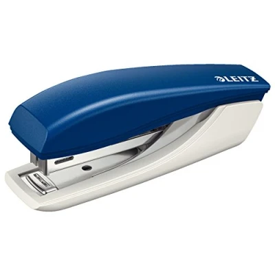Abbildung von Leitz Mini Heftgerät, Für 10 Blatt, Ergonomische Form, Blau, NeXXt Serie, 55170095