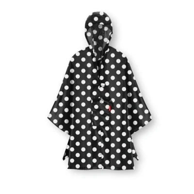 Abbildung von reisenthel mini maxi poncho dots white Klein verpackter Regencape aus hochwertigem Polyestergewebe Ansprechendes Design mit weiter Kragenöffnung