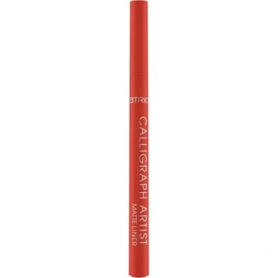 Abbildung von Catrice Calligraph Artist Matte Liner, Eyeliner, Nr. 080, Rot, sofortiges Ergebnis, farbintensiv, matt, vegan, ohne Mikroplastikpartikel, Nanopartikel frei, Parfüm, 1er Pack (1.1ml)