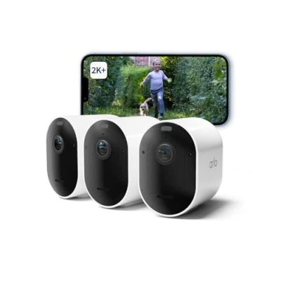 Abbildung von Arlo Pro 5 Überwachungskamera Aussen WLAN, 2K+ HDR Video, Kabellos, Verbesserte Farbnachtsicht, 160 Blickwinkel, Spotlight, 2 Wege Audio, Alarm Sirene Secure Testzeitraum, 3er Set, Weiß