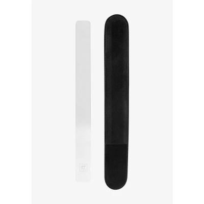 Abbildung von ZWILLING Glas Nagelbuffer (Feine Oberfläche, doppelseitig, zum polieren, inklusive Schutzhülle), Premium, 150 mm